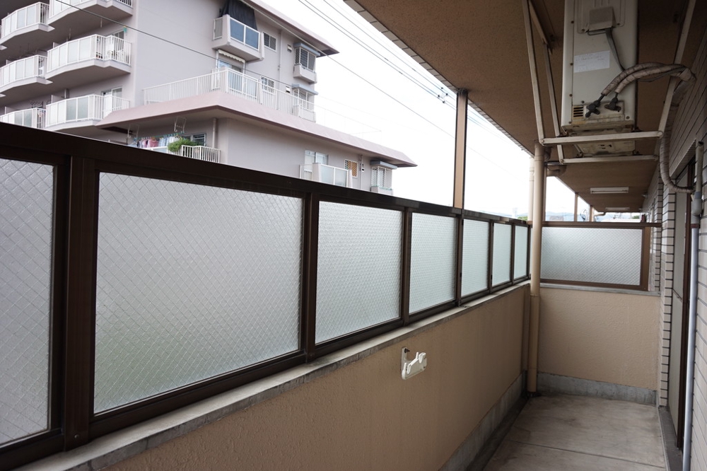 13/30 バルコニー