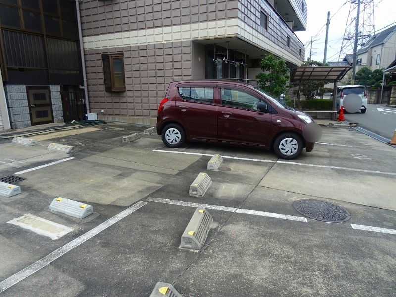 4/7 駐車場