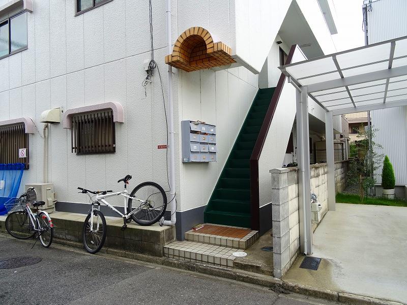 3/4 エントランス