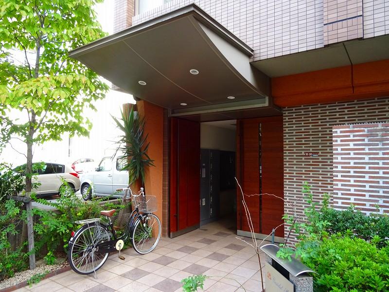 29/30 エントランス