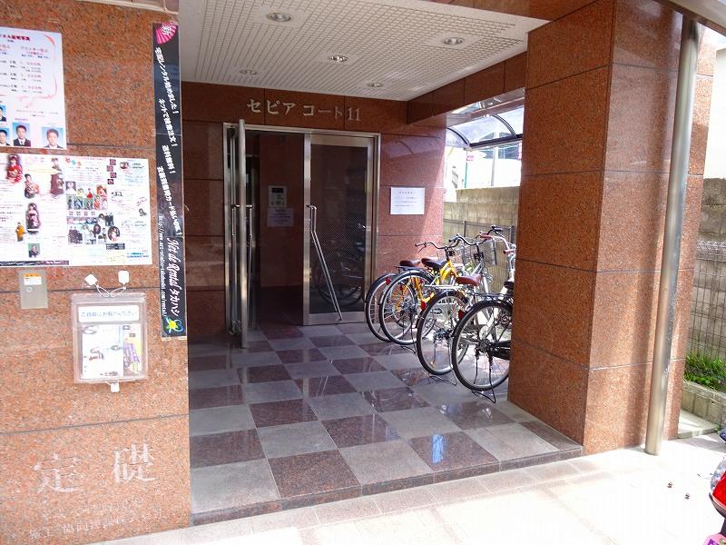 3/6 エントランス