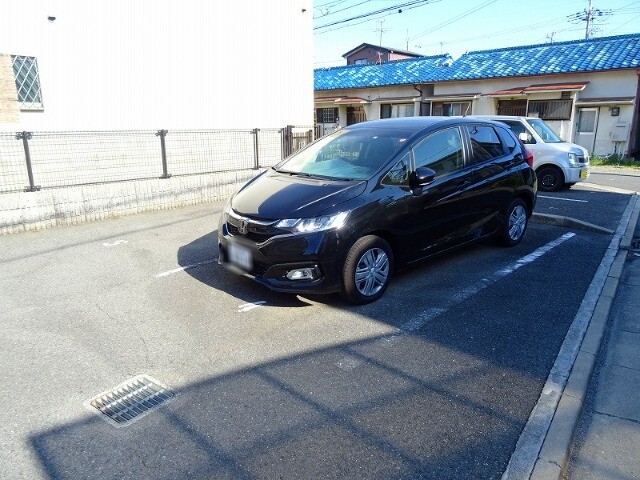 3/4 駐車場