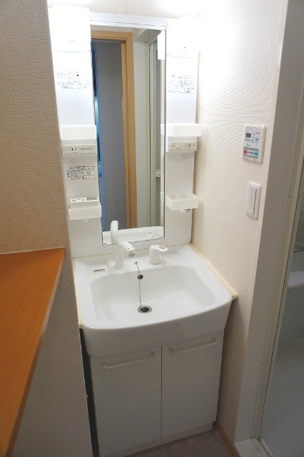 15/30 洗面
