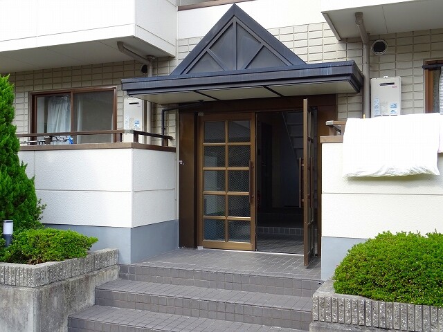 21/29 エントランス