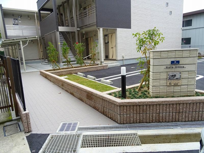 28/30 エントランス