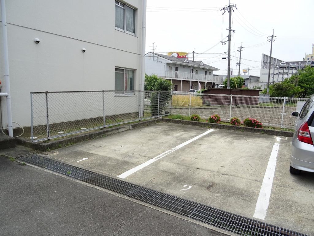 29/30 駐車場