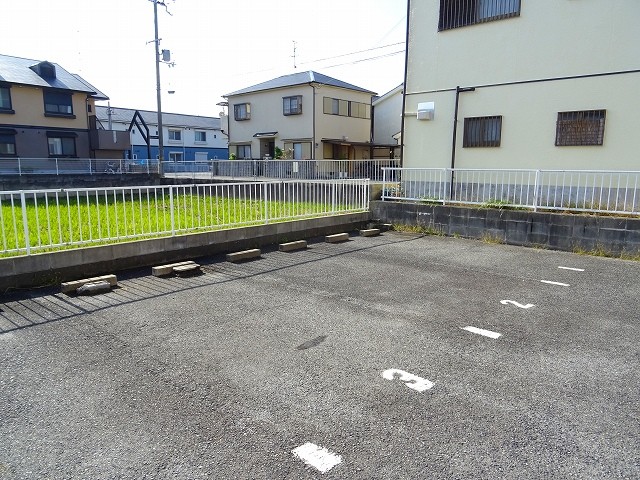 3/4 駐車場