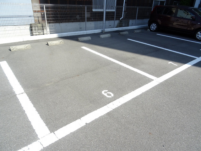 4/5 駐車場