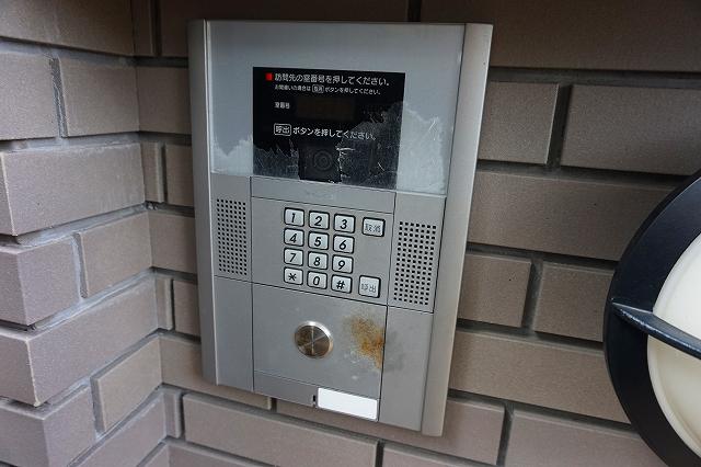 3/4 エントランス