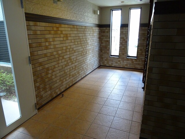 3/4 エントランス