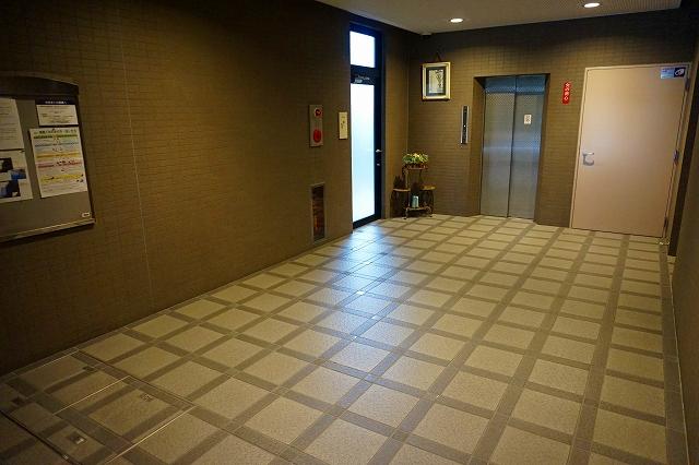 3/4 エントランス