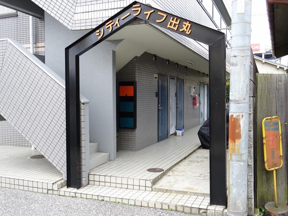 29/30 エントランス