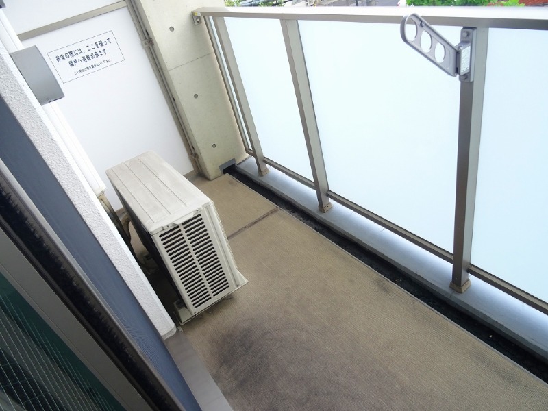 17/30 バルコニー