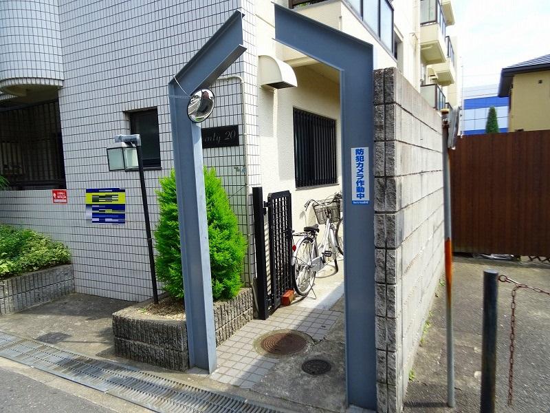 29/30 エントランス