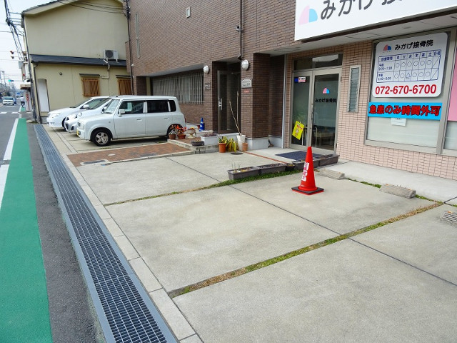 4/6 駐車場