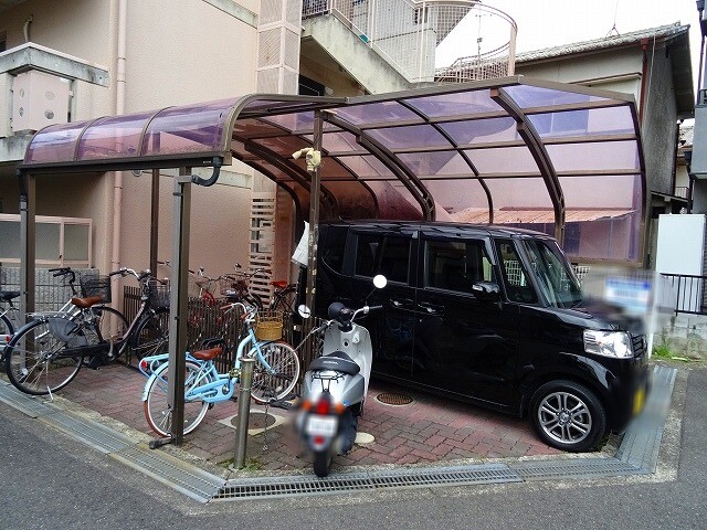 22/29 駐車場