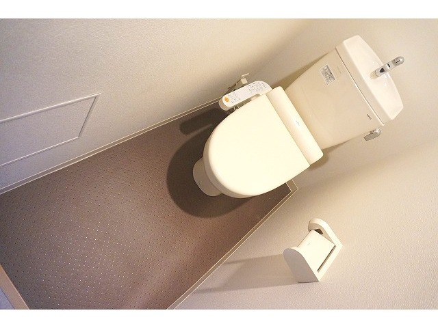 13/30 トイレ