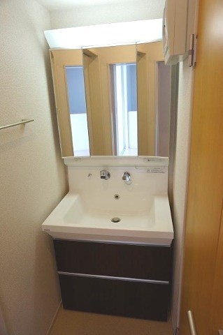 16/30 洗面