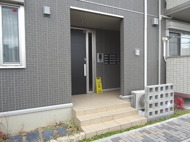 3/5 エントランス