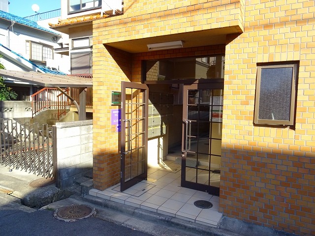 3/5 エントランス