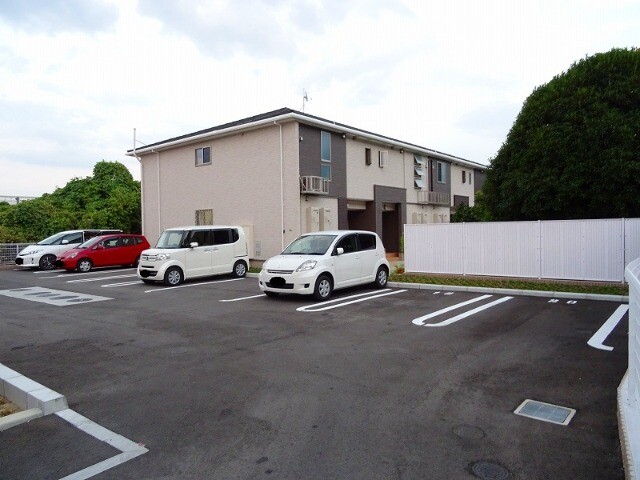 22/30 駐車場