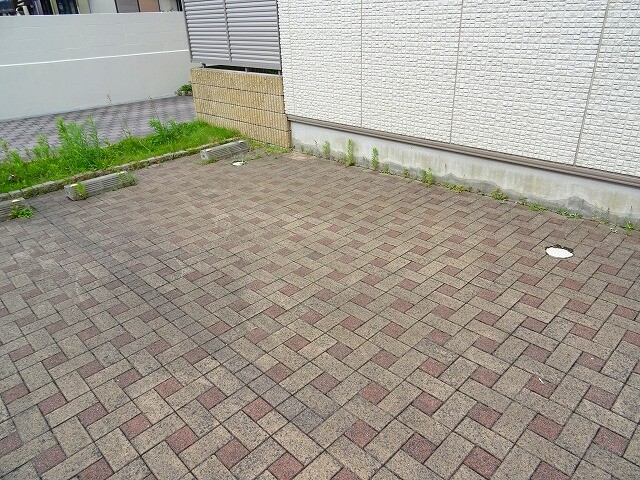 28/30 駐車場