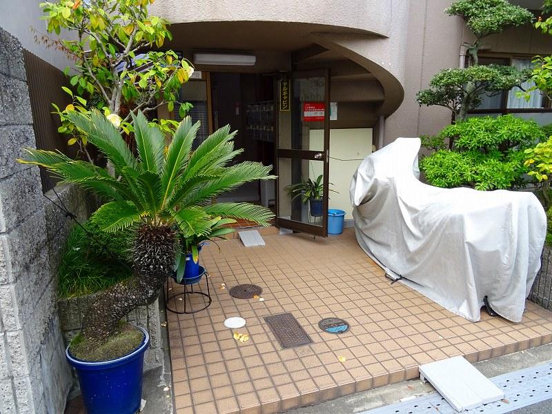 29/30 エントランス