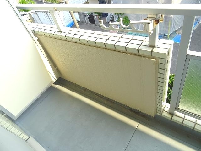 17/30 バルコニー