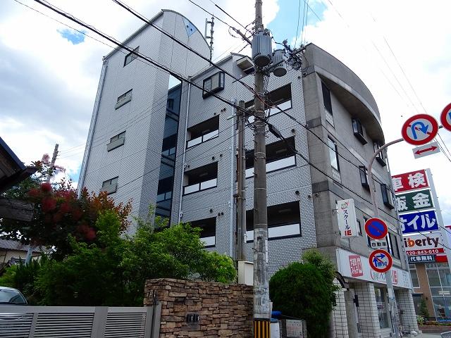 2/4 外観