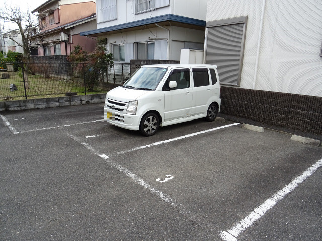 3/4 駐車場