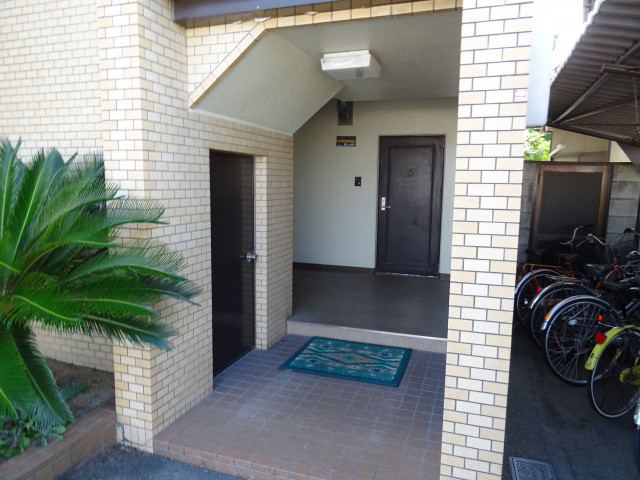 3/10 エントランス