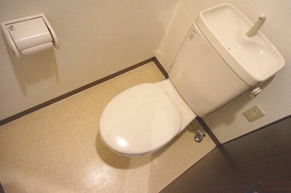 14/30 トイレ