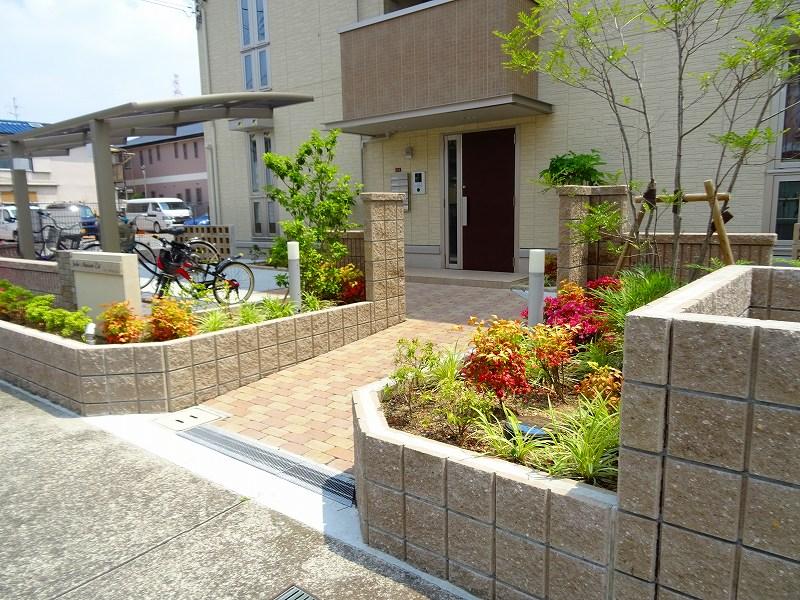 3/4 エントランス