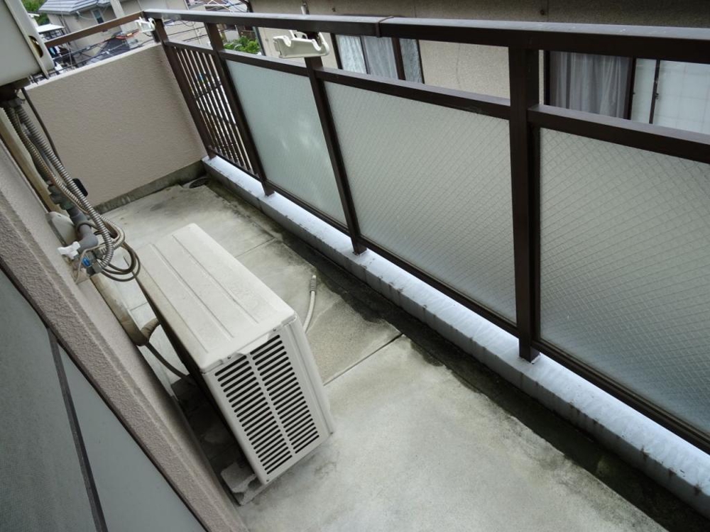 13/30 バルコニー