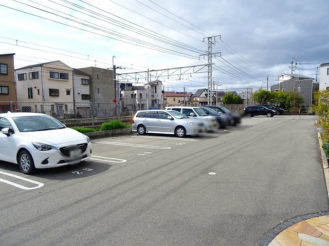 3/4 駐車場