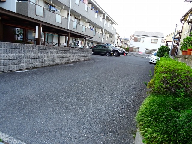 3/7 駐車場