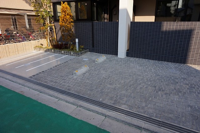 4/5 駐車場