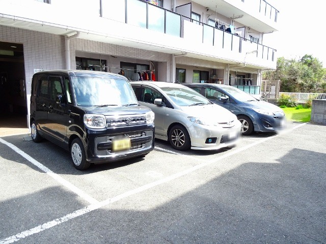 29/30 駐車場