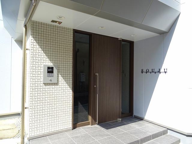 3/5 エントランス