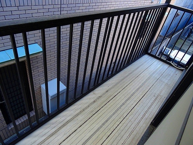 18/30 バルコニー