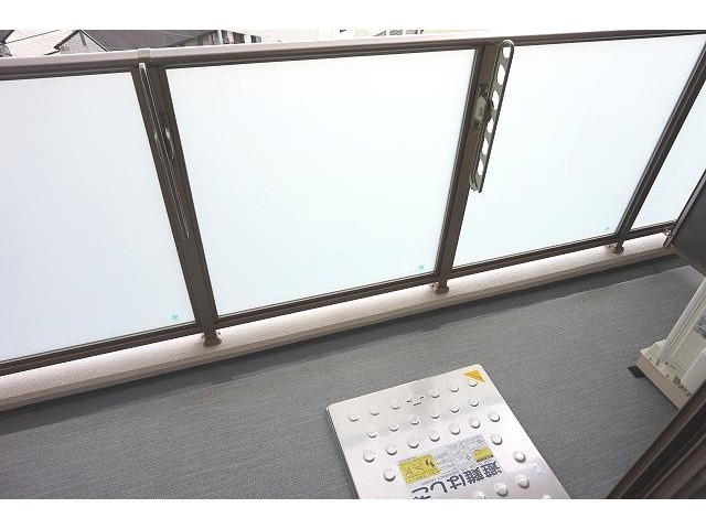 17/30 バルコニー