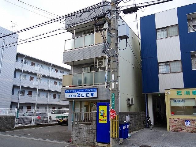 2/30 外観
