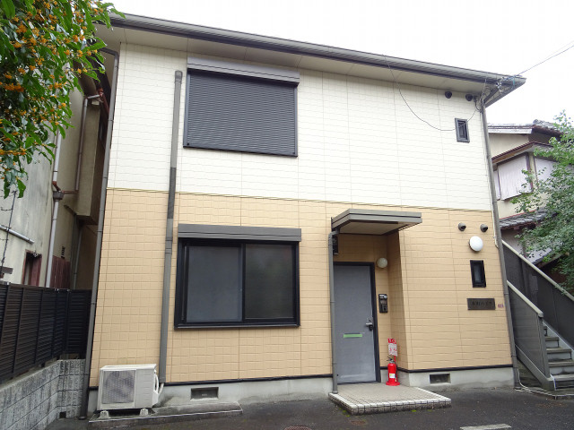 2/4 外観