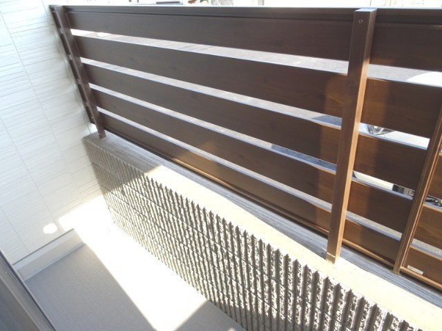 18/30 バルコニー