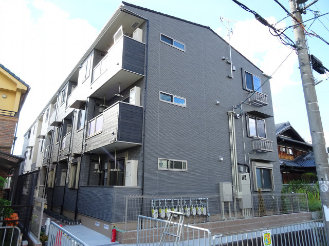 2/5 外観