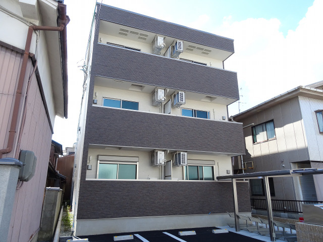 2/30 外観