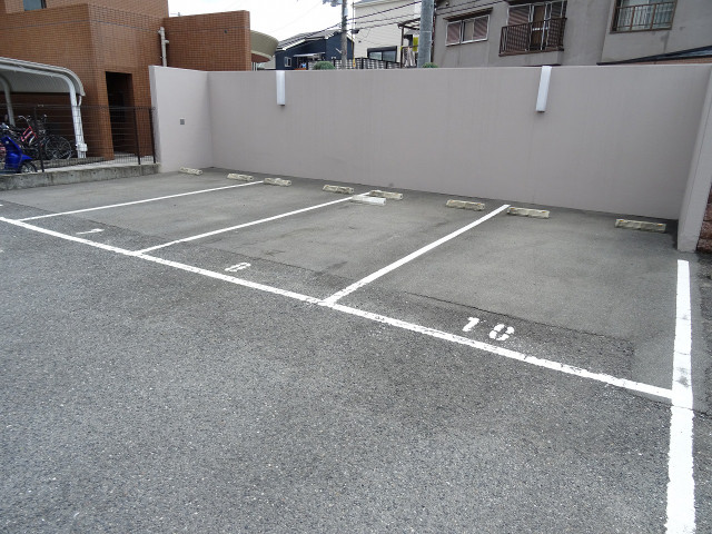 4/5 駐車場