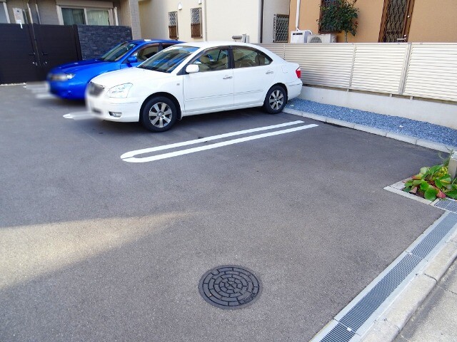 22/29 駐車場