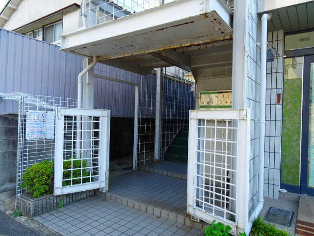 3/5 エントランス