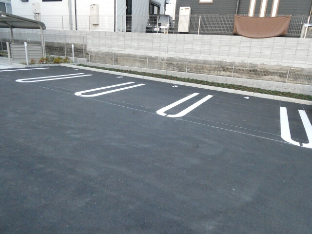 4/8 駐車場